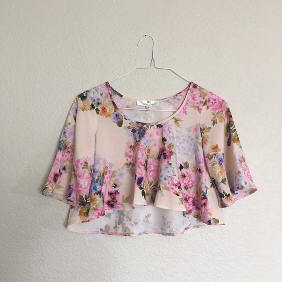 OH My Love Pink Floral Crop Top - Picture 2 of 6